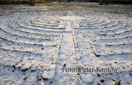 09 Labyrinth unter dem Schnee (weitere Fotos auf der nchsten Seite)