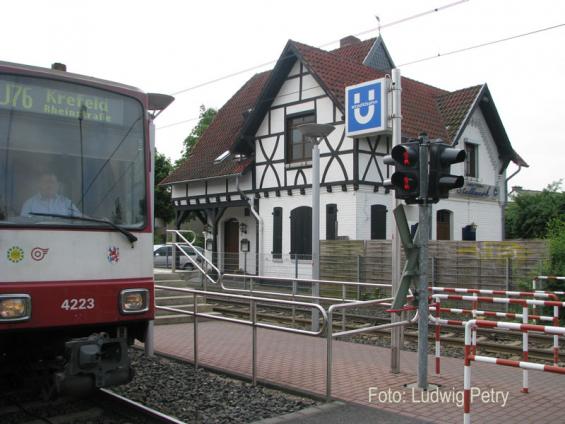 Rheinbahnstation-Hoterheide