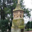 Grabdenkmler in Meerbusch hier: "Prinzengrab" auf dem Alten Friedhof in Lank-Latum