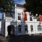 Saniertes Rathaus in Bderich (Dorfstrae)